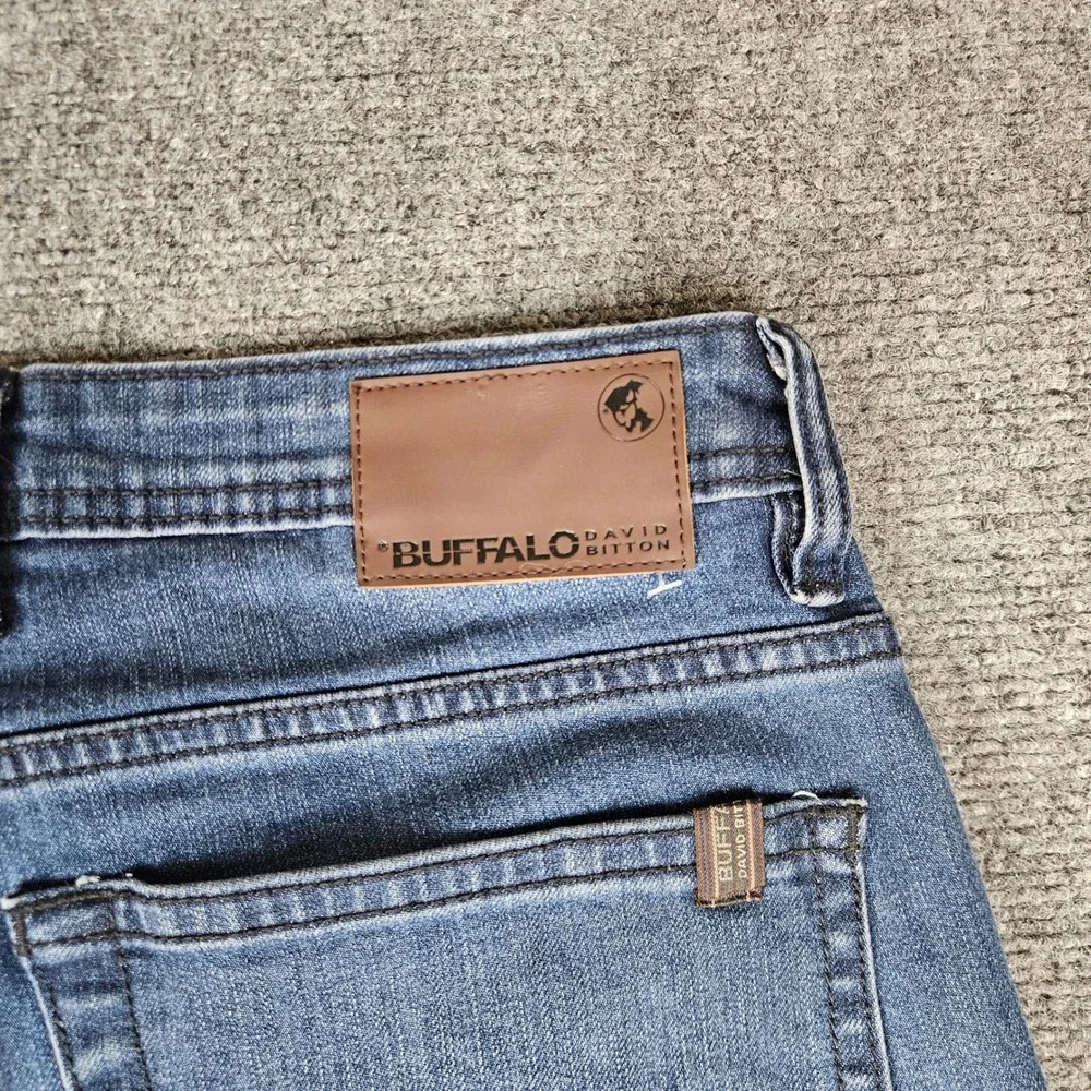 Buffalo David Bitton Jackson Slim Straight Jeans Mens 32x32 Medium Wash Denim